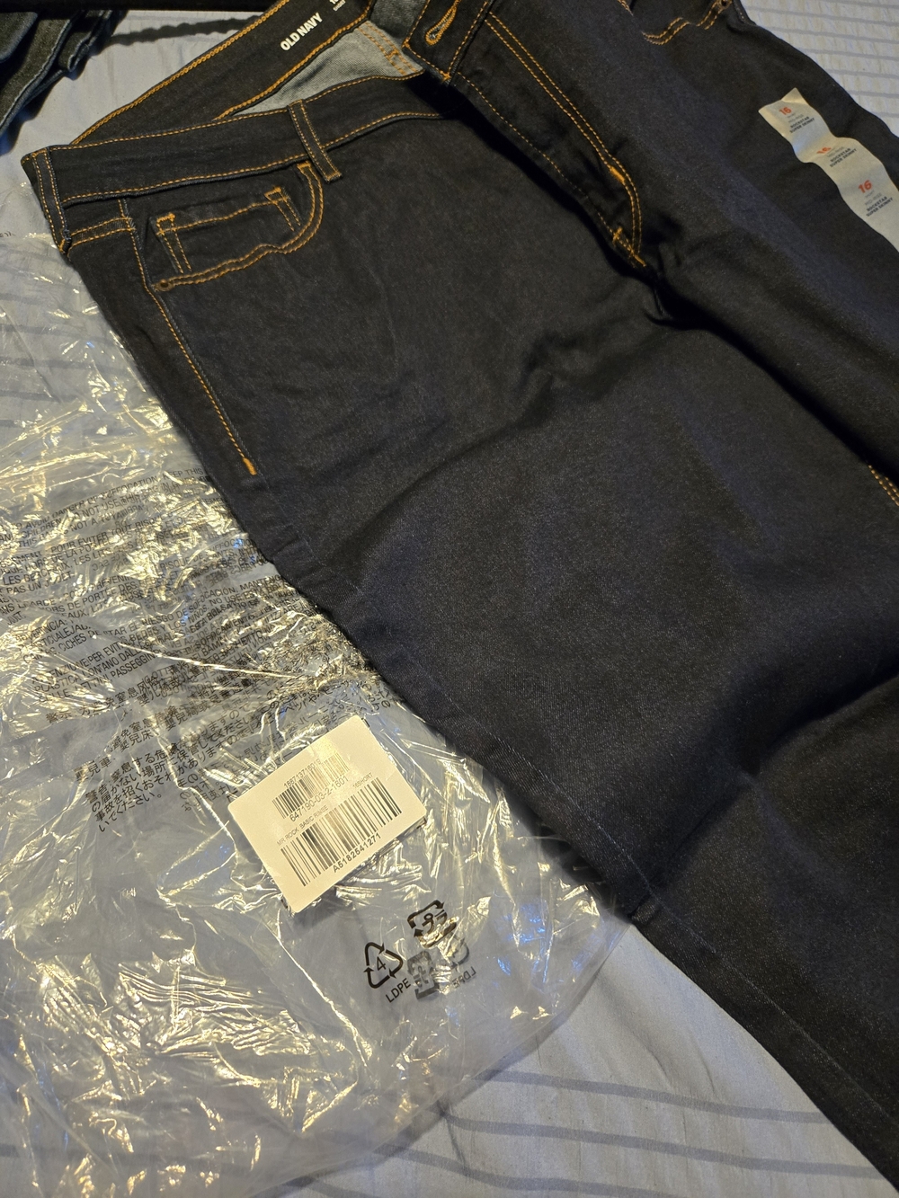 Old Navy Women’s 16 S Rockstar Super Skinny Jeans